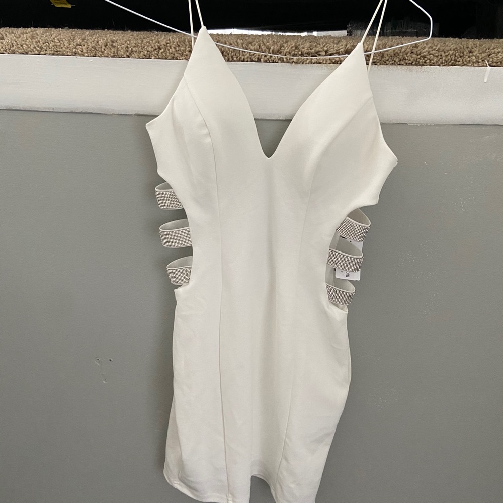 Windsor store dress white bachelorette
